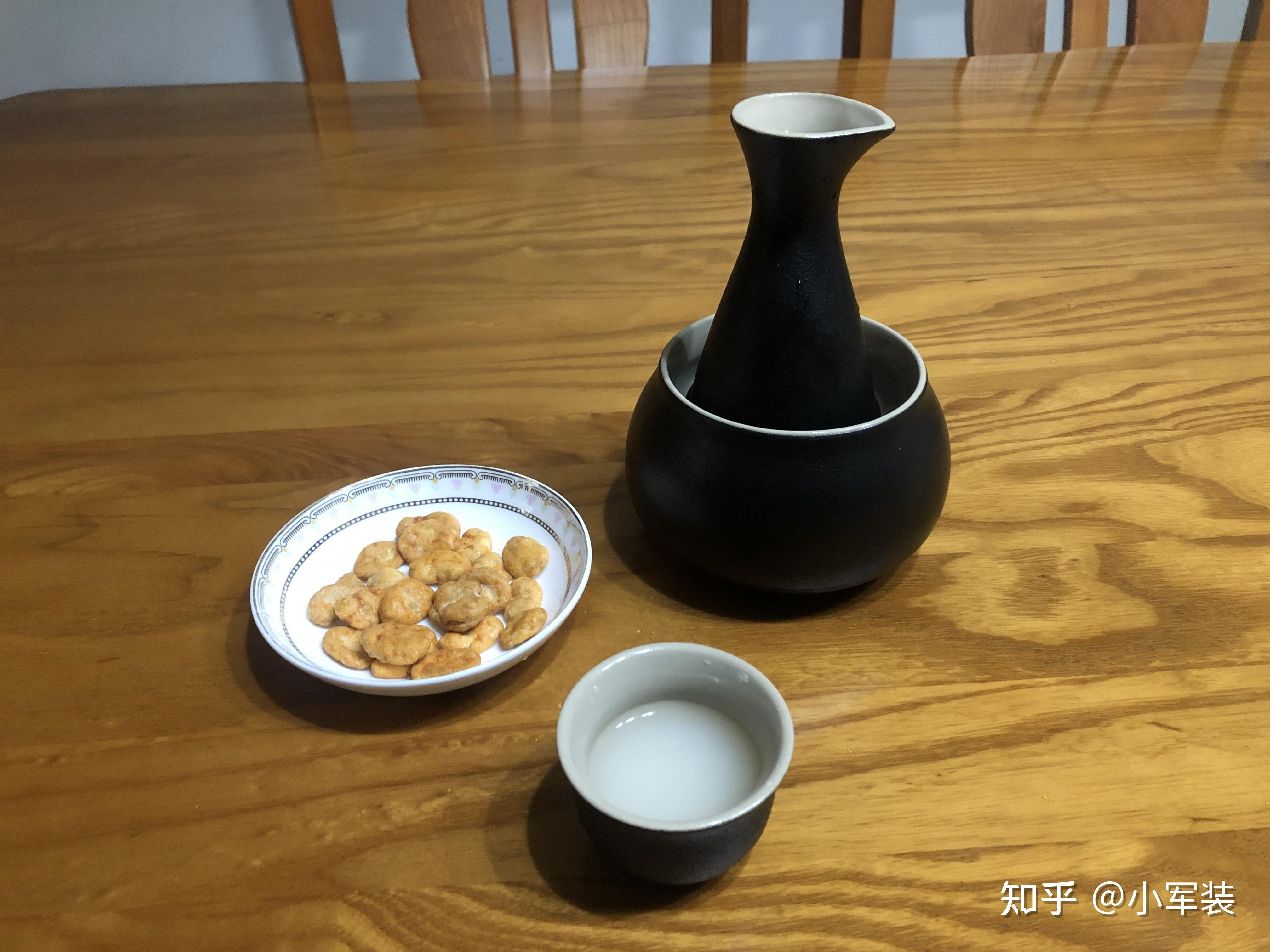 温一壶上好的桂花酒,独自小酌,感觉甚好!2 人赞同了该文章67小军装