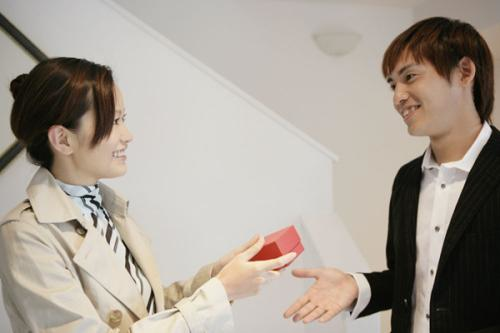 在职场里送礼物的注意事项