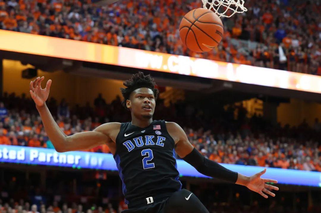 如何评价老鹰用10号签选中的卡姆雷迪什他真的是寒冰射手吗