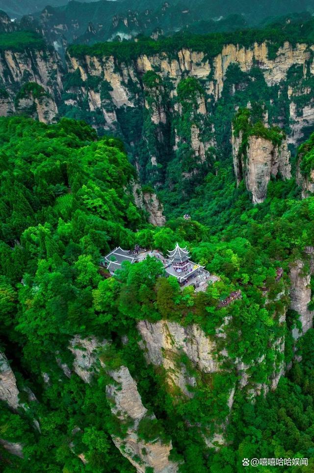 中国又一座城市被老外占据30万老外涌入竟能使用外币