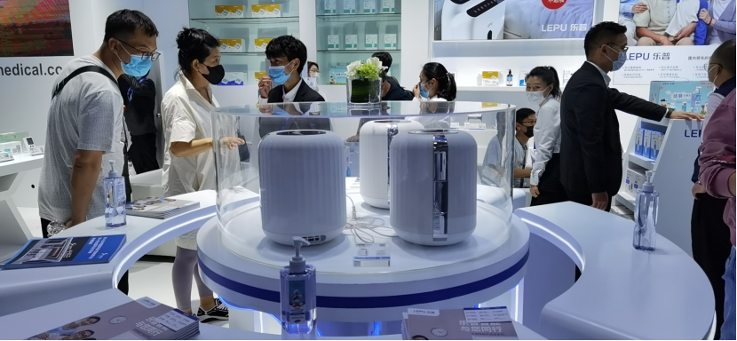乐普医疗亮相2021cmef,携多款制氧机新品,打造"遇见未来"主题展