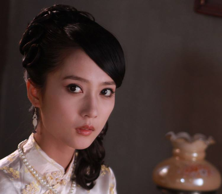 有哪些颜值高演技好却一直都不火的演员?