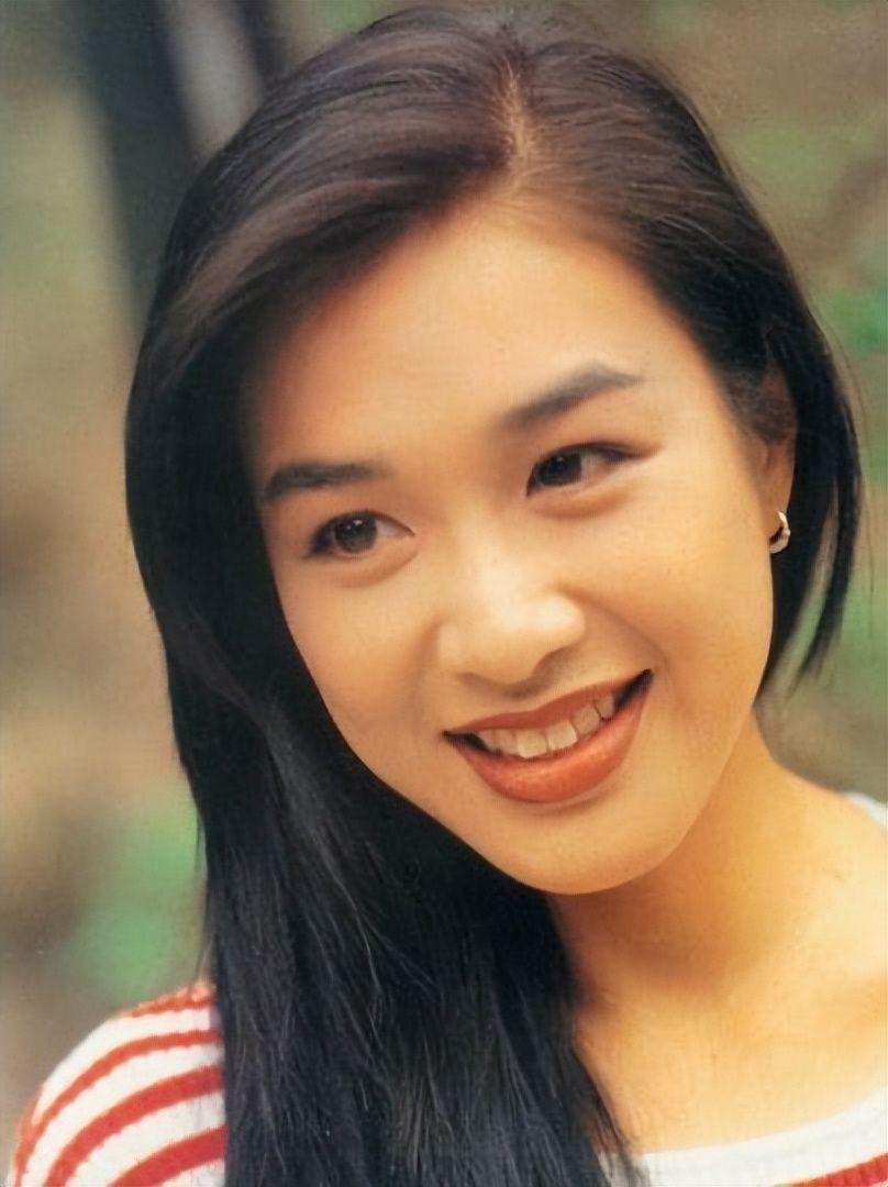 "不老女神"钟丽缇:爱情让我迷失了方向