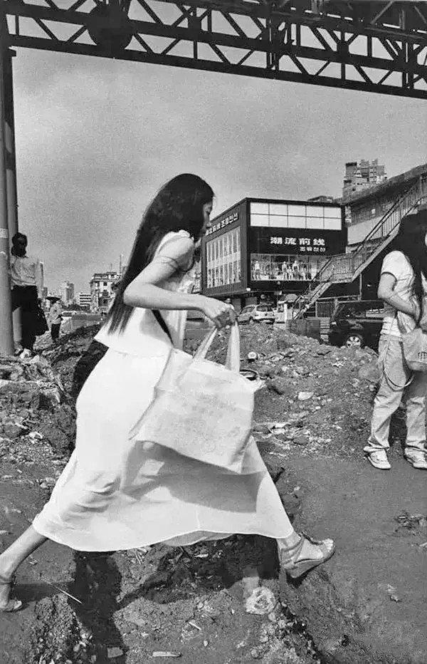 上百张绝密照片还原了百年深圳的真实面目