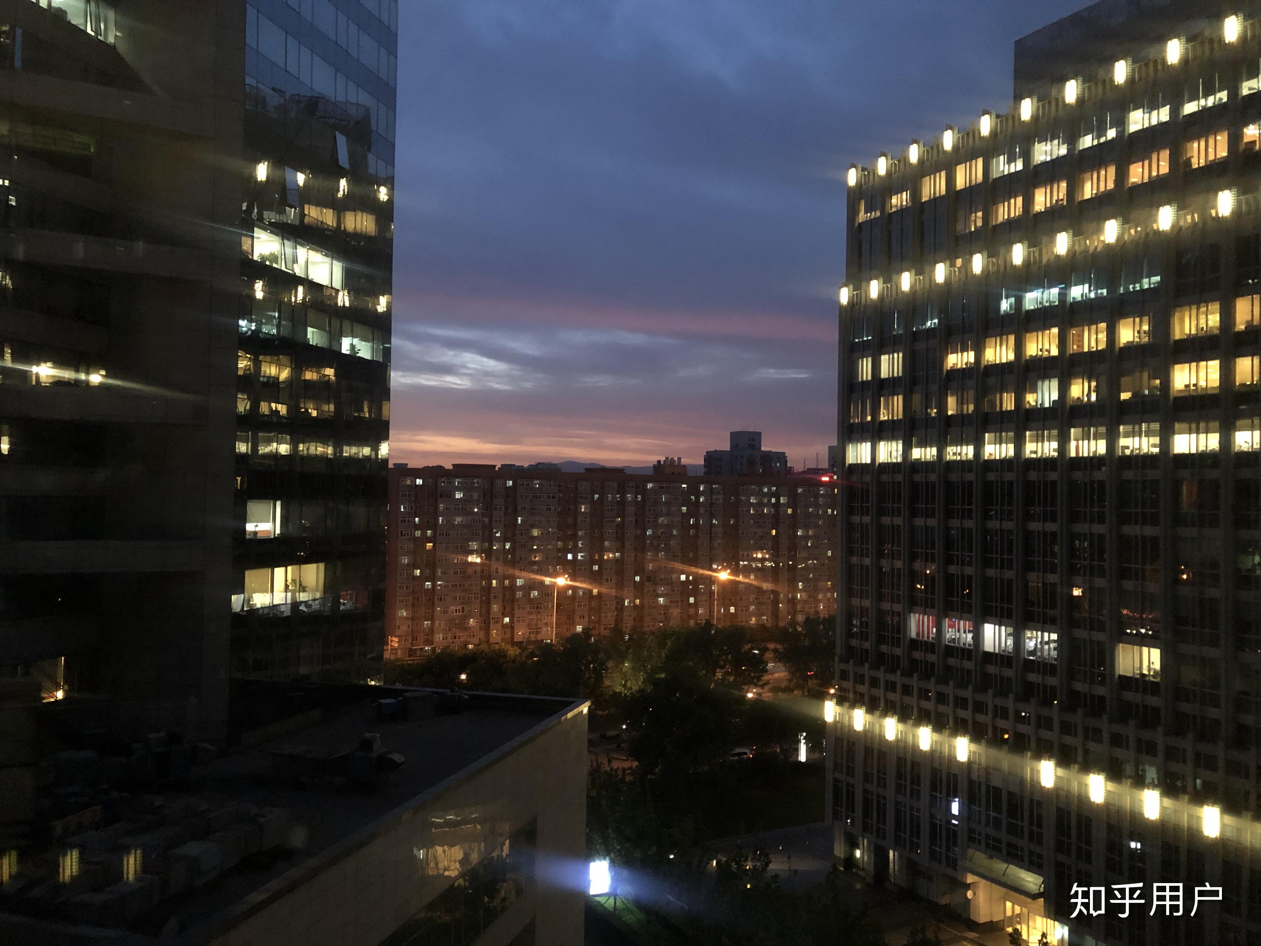 你办公室窗外的景色是什么样的可以用照片或者视频分享吗