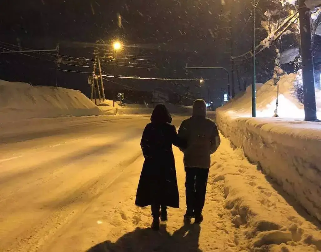 梁朝伟疑似出轨刘嘉玲微博晒图最不般配的夫妻才有最神仙的婚姻