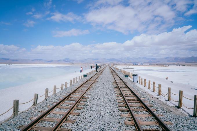 v2-dce194819c82cf29e595263372ec32ae_1440w.jpg?source=172ae18b