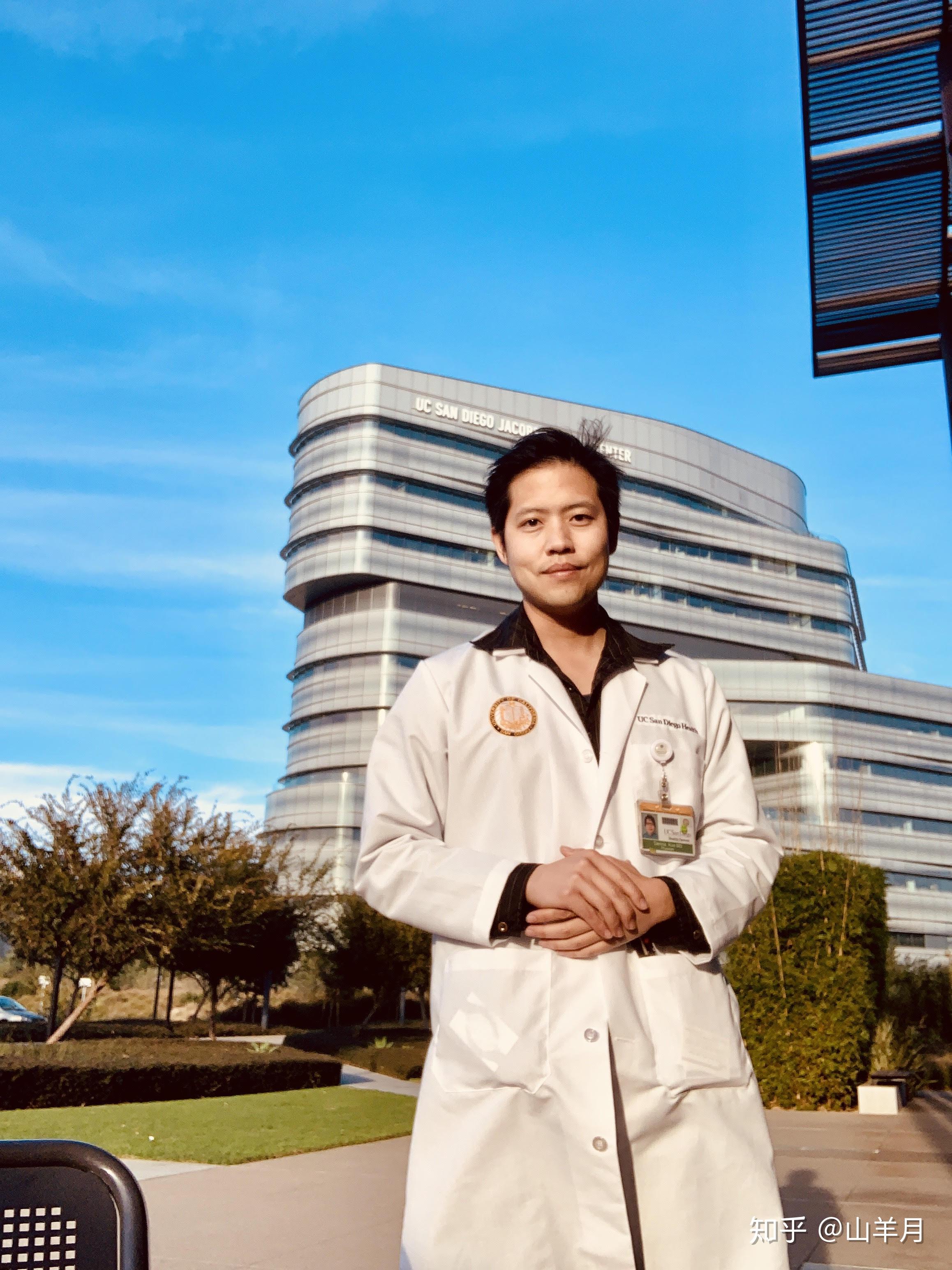 白袍琴师学习音乐项目创始人drdenniskuo医生专访