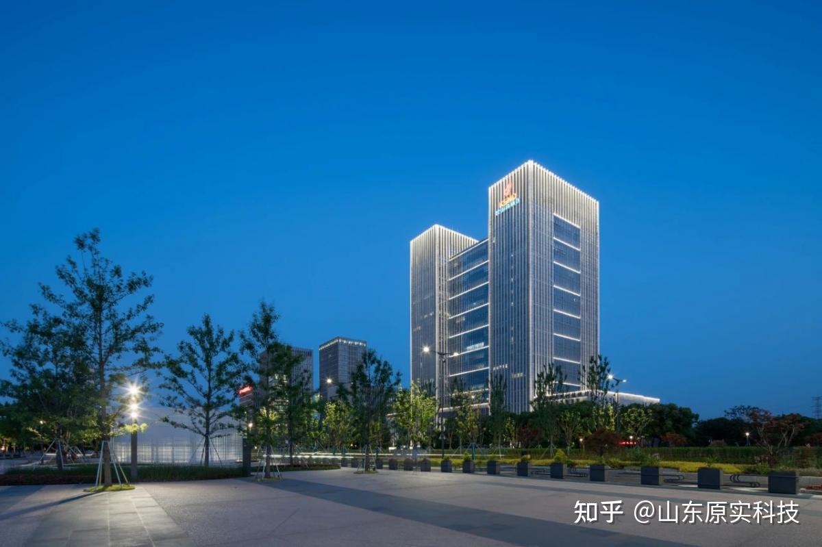 昆山高新区创业大厦建筑灯光更新