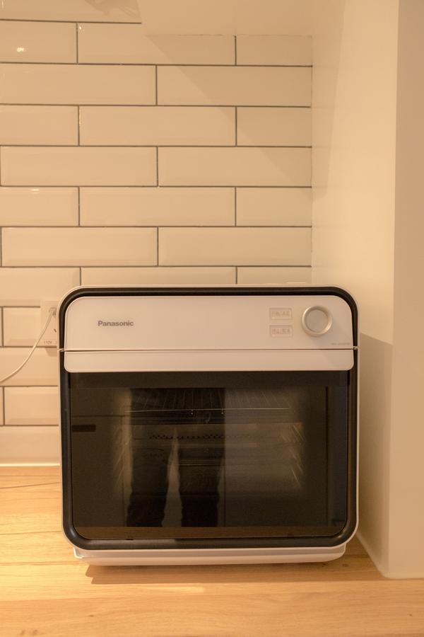 能够提升厨房幸福感的,还有这几件小家电—— ▲林内烤箱一体燃气灶