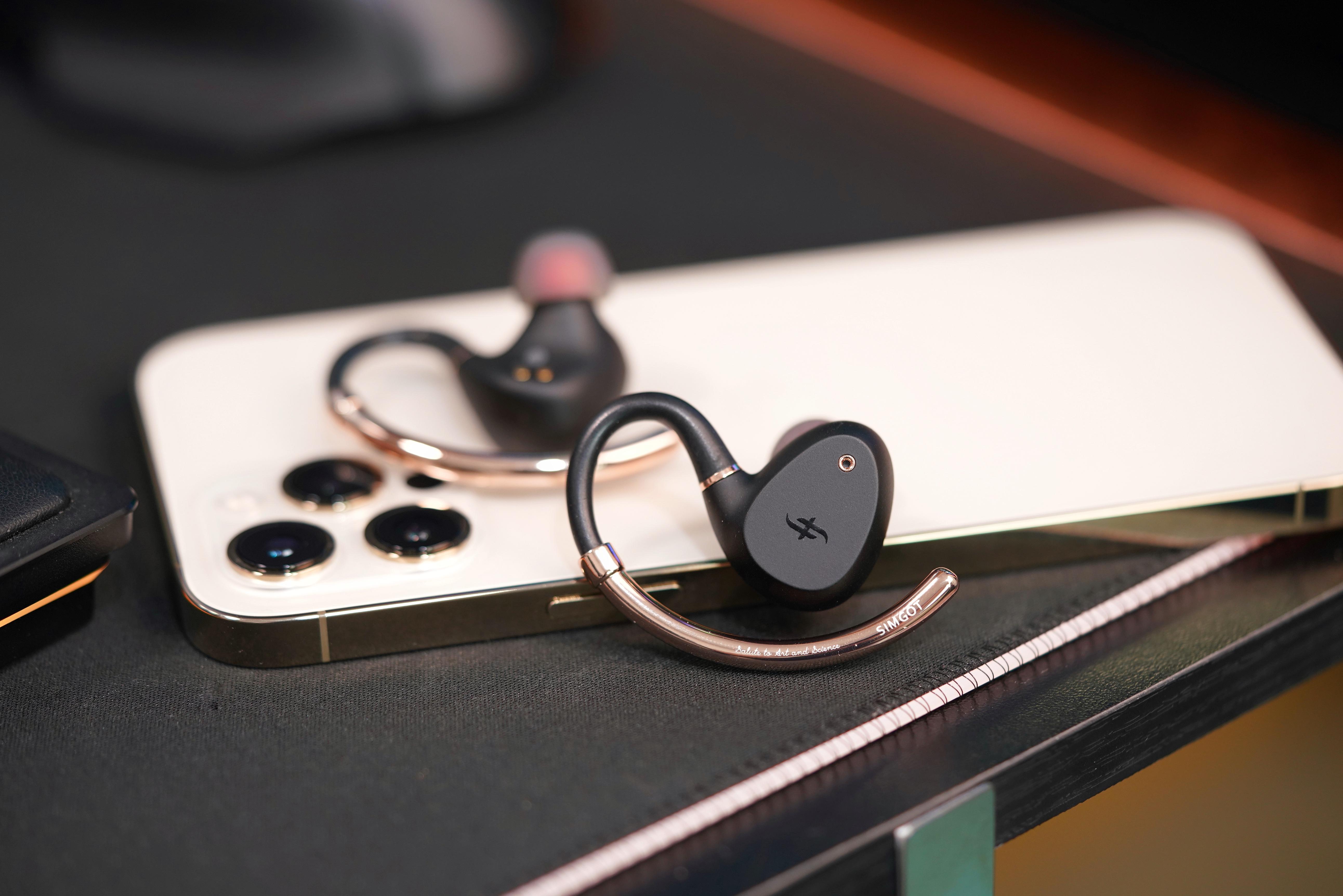 日蚀兴戈apt7真无线耳机