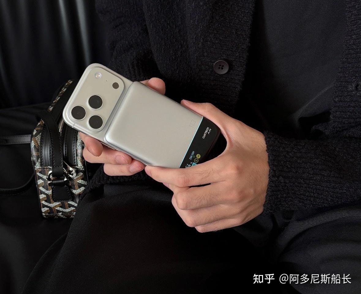 男生最想收到什么礼物?520给男生送什么礼物?精选TOP3最值得入手的充电宝