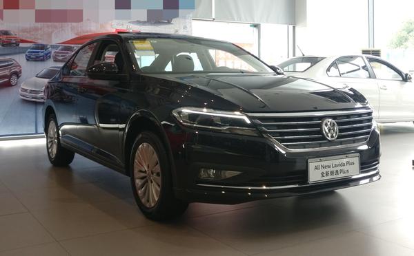 朗逸plus优惠两万颜色单一内饰塑料吐槽多