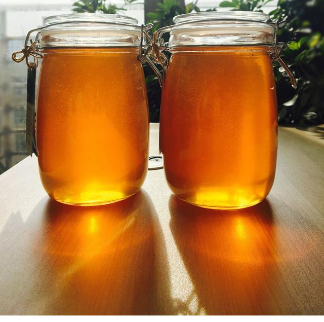 平喘,宣肺化痰最合适的蜜种,因为是十一月开始采的蜂蜜,也是一种冬蜜