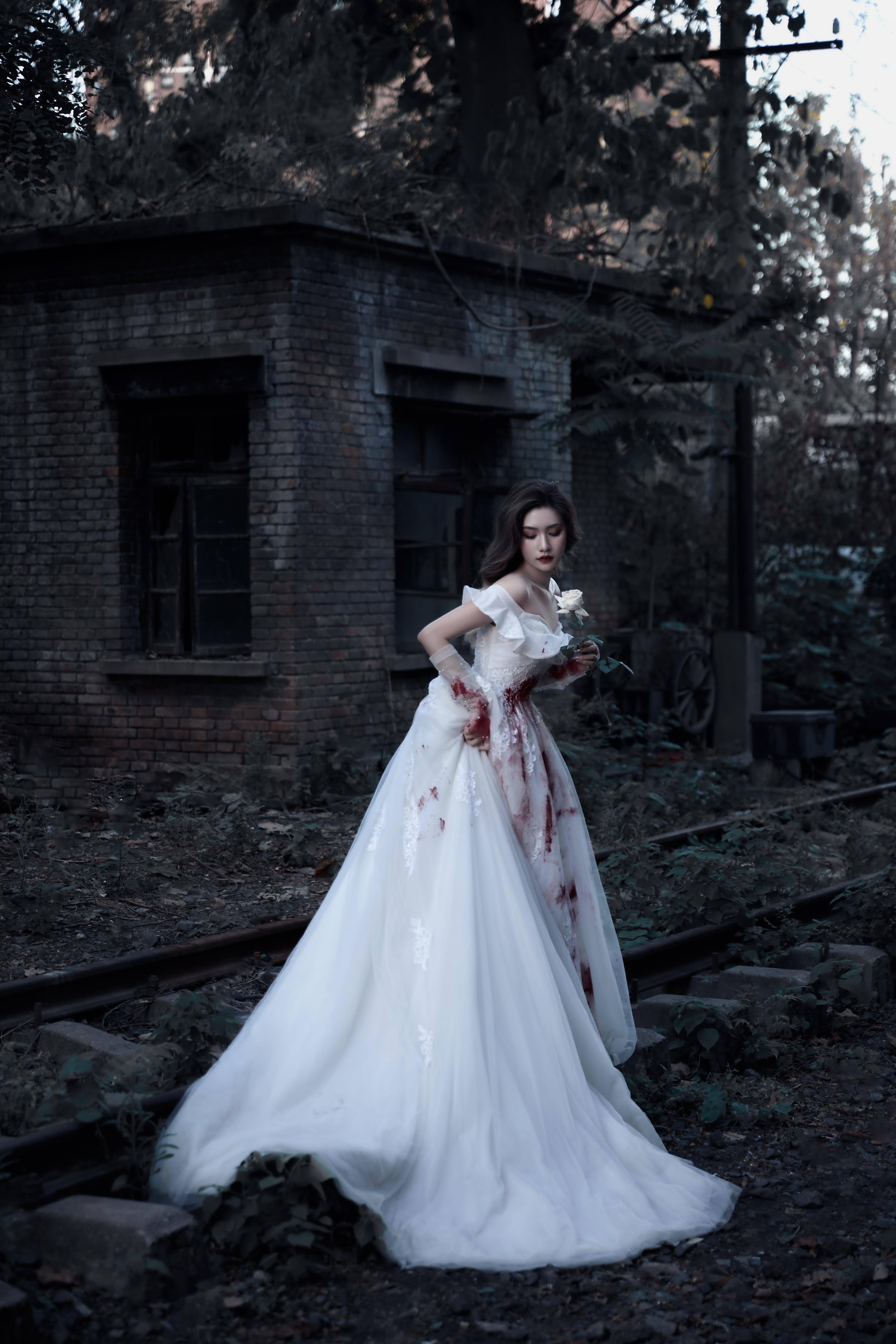 个人写真丨生日写真丨西安拍照丨写真分享丨伤感写真丨单人婚纱丨婚纱