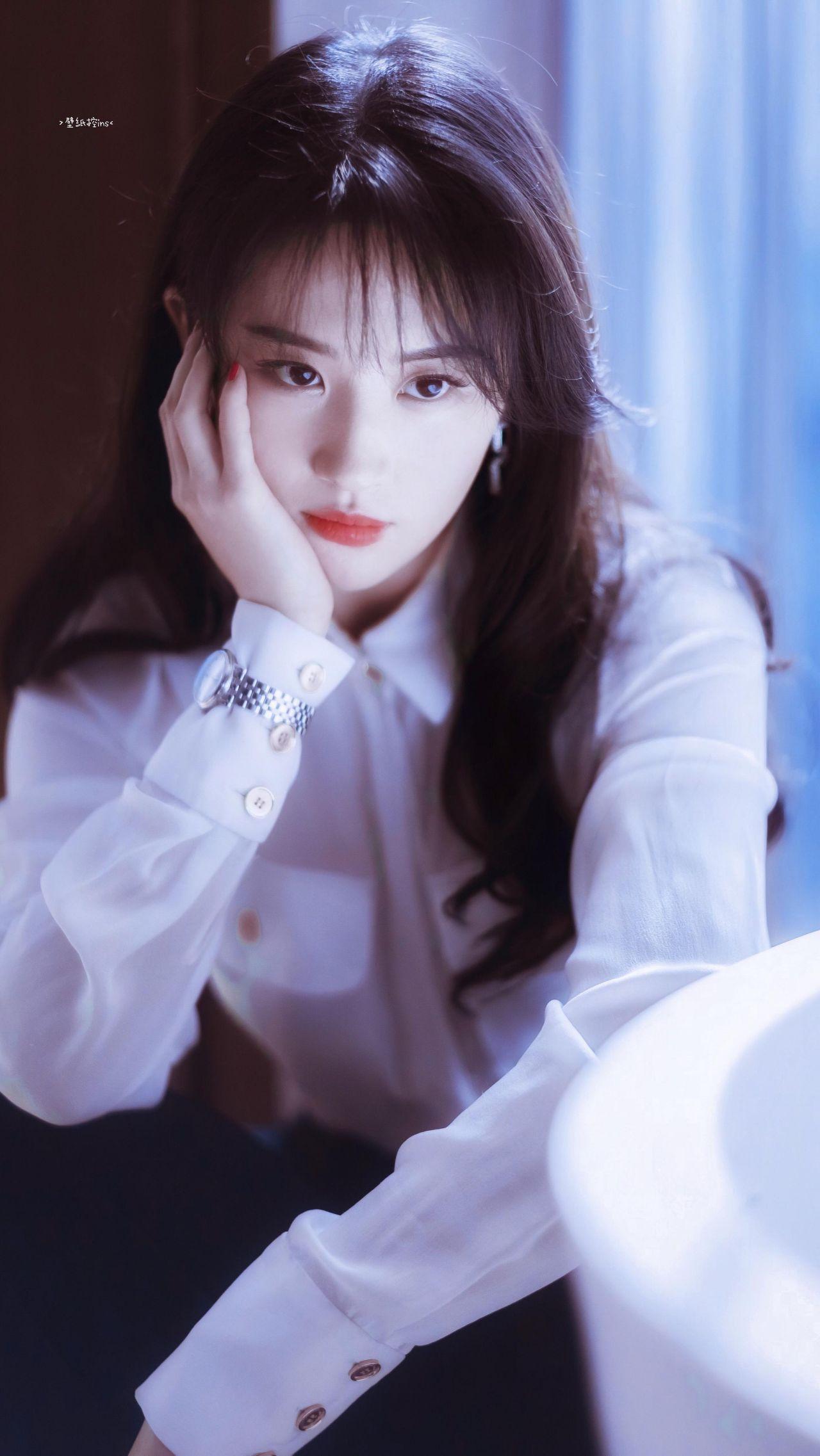 更新最近使用的绿色系壁纸 太爱绿色了!!(绿色壁纸ins风纯色系)