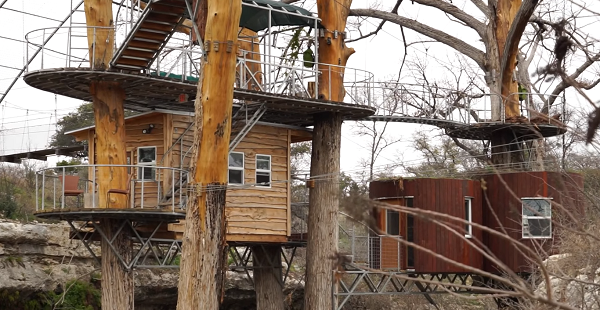 美国的这座蜂巢屋看似庞大其实就是个两室一厅