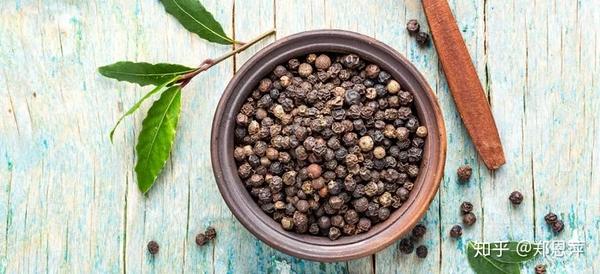 植识库 黑胡椒精油的九大益处及11种配方 知乎 植识库 黑胡椒精油的九大益处及11种配方 知乎