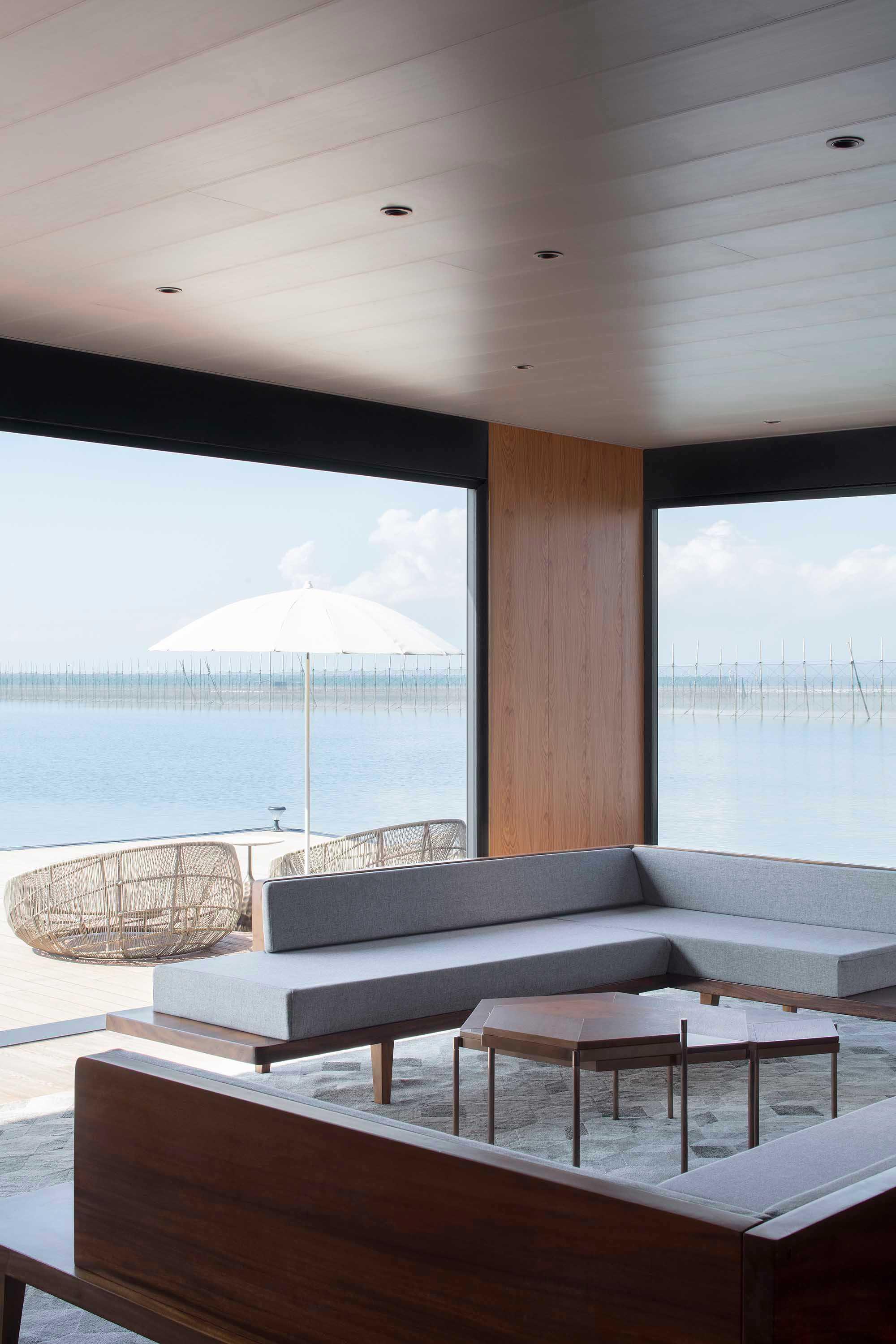 孤独的海上酒店hisea漂浮酒店