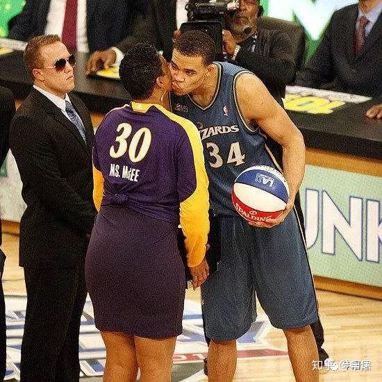 小人物志12我努力打球别人却把我当傻子贾维尔麦基上