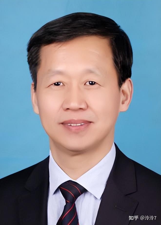 金浩,男,汉族, 河南省南阳市宛城区人.中共党员,大学学历.