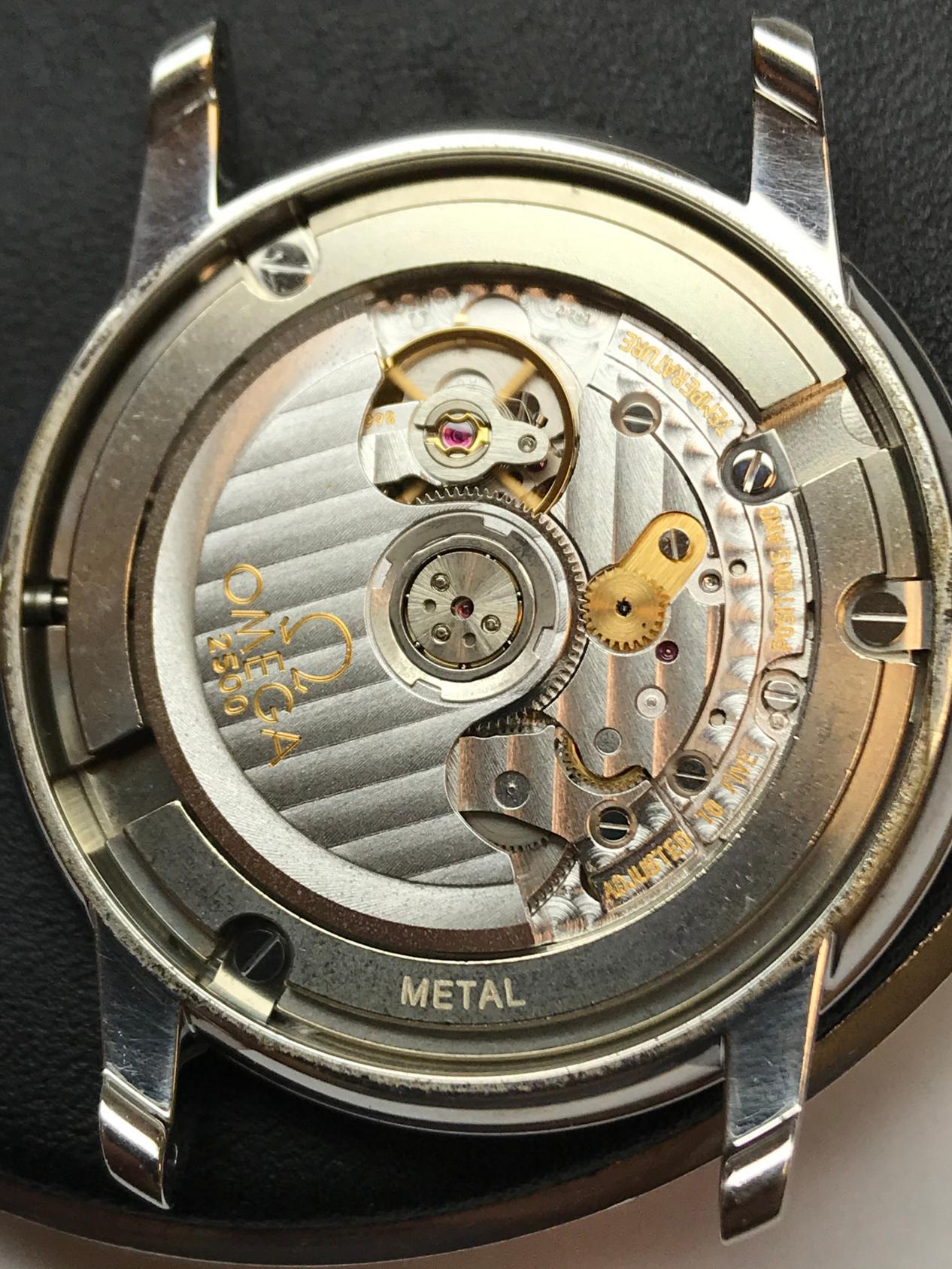 欧米茄手表佩戴不注意防水会导致什么样的后果