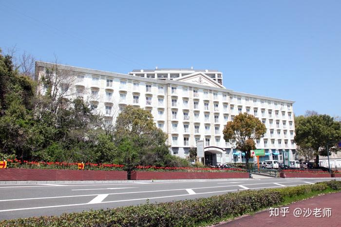 大学从心开始以人为本为建校理念的长崎国际大学