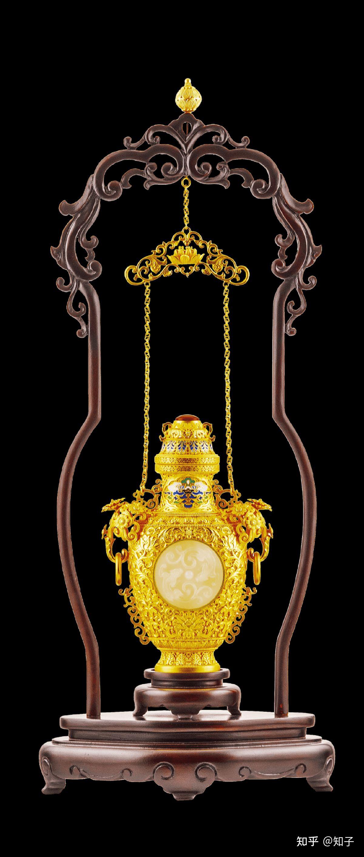 中国工艺美术史上首款金玉链瓶盛世泰瓶