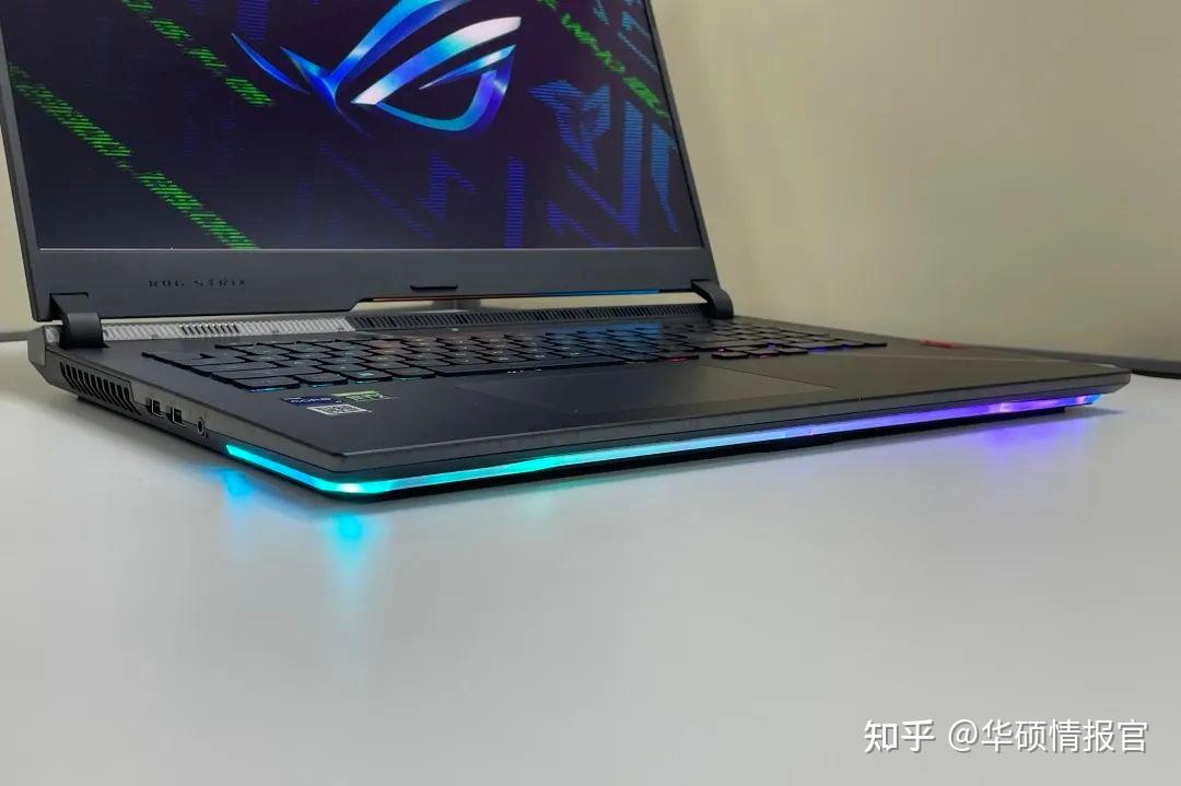 重新定义游戏本rog枪神6plus超竞版开箱测评