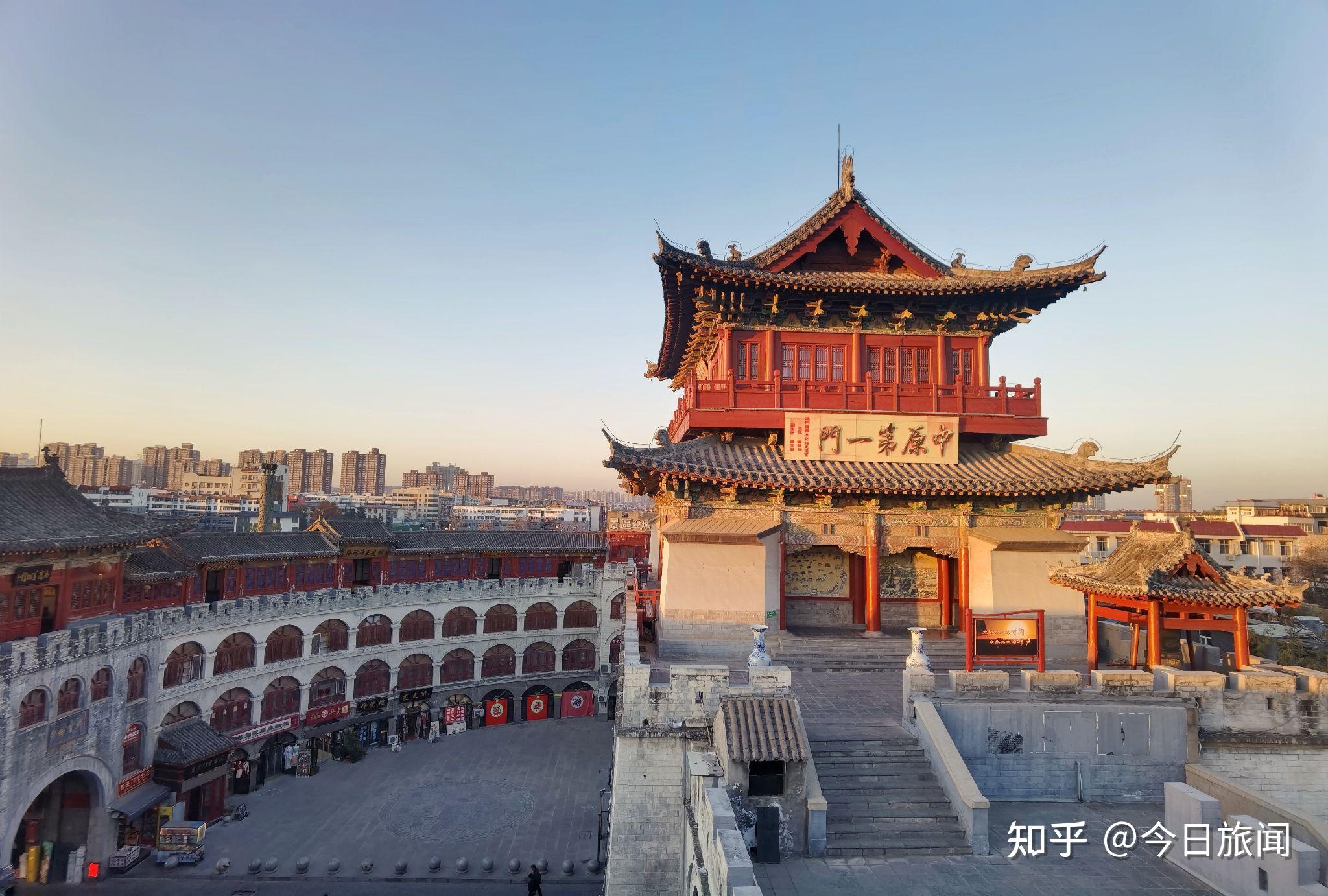 夜幕下的千年古城门风光秀丽,浪漫多姿,这些游玩亮点可不要错过 - 知乎