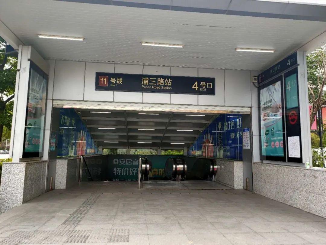 翡翠湾花园】位于上海市浦东三林,由上海浦发振丰房地产发展有限公司