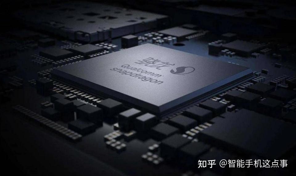 这款芯片不仅采用了3nm工艺芯片,还采用了自研的cpu架构,核心频率更是