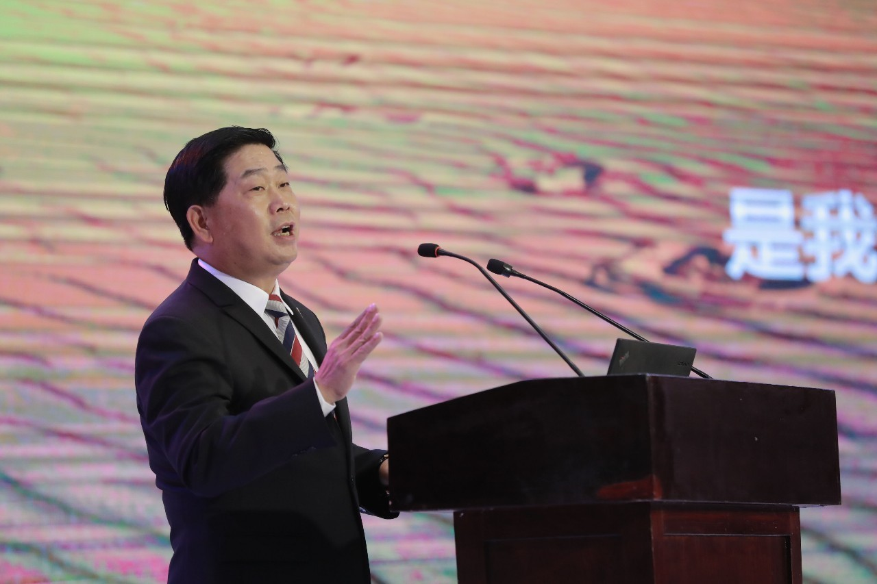 中国物流传奇人物物流界的凿壁者喻渭蛟