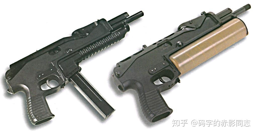实际上,pp-90m1和pp-90折叠冲锋枪基本上没什么关系,除了都是kbp设计