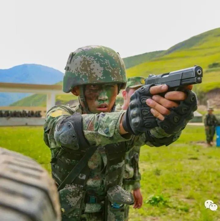 能力得到有效检验驻守高原 加钢淬火一招制敌 出鞘必胜火箭军特种兵