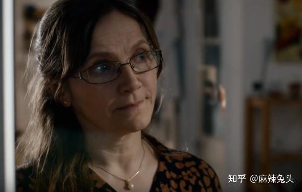 9号秘事第七季第五集剧情解析他妈为他丢了命他为他妈不要命