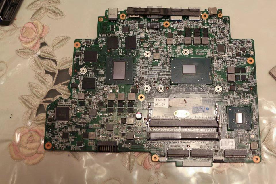 【拆解】设计最反人类的游戏本之一——机械革命x6ti