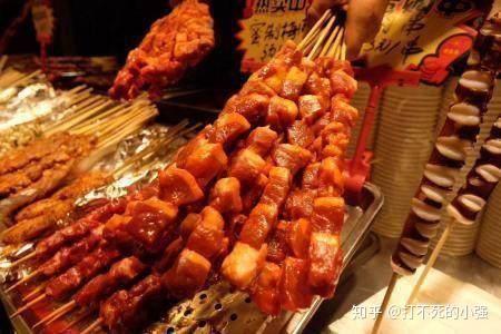 8月份去重庆旅游7天,有什么必需品要携带的?一