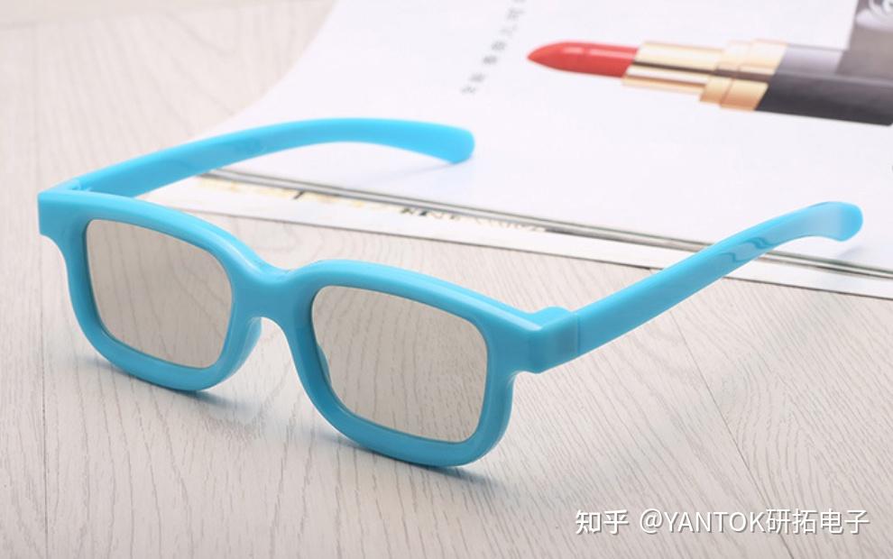 为什么自备影院3D眼镜更舒适?一篇搞懂选购逻辑,近视党也能精准避坑