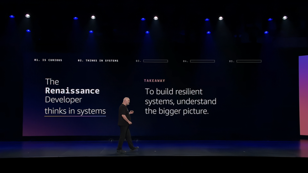 Werner Out,但Builders的传奇才刚开始!re:Invent 2025 Dr. Werner谢幕演讲!