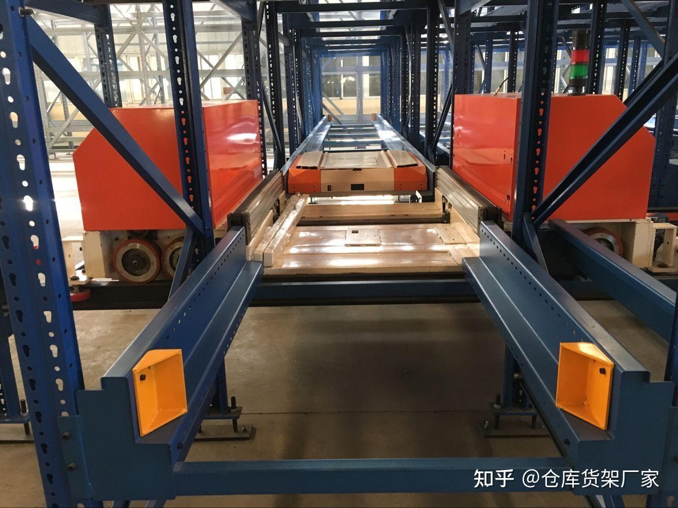 仓库常用的货架之智能穿梭车 - 知乎
