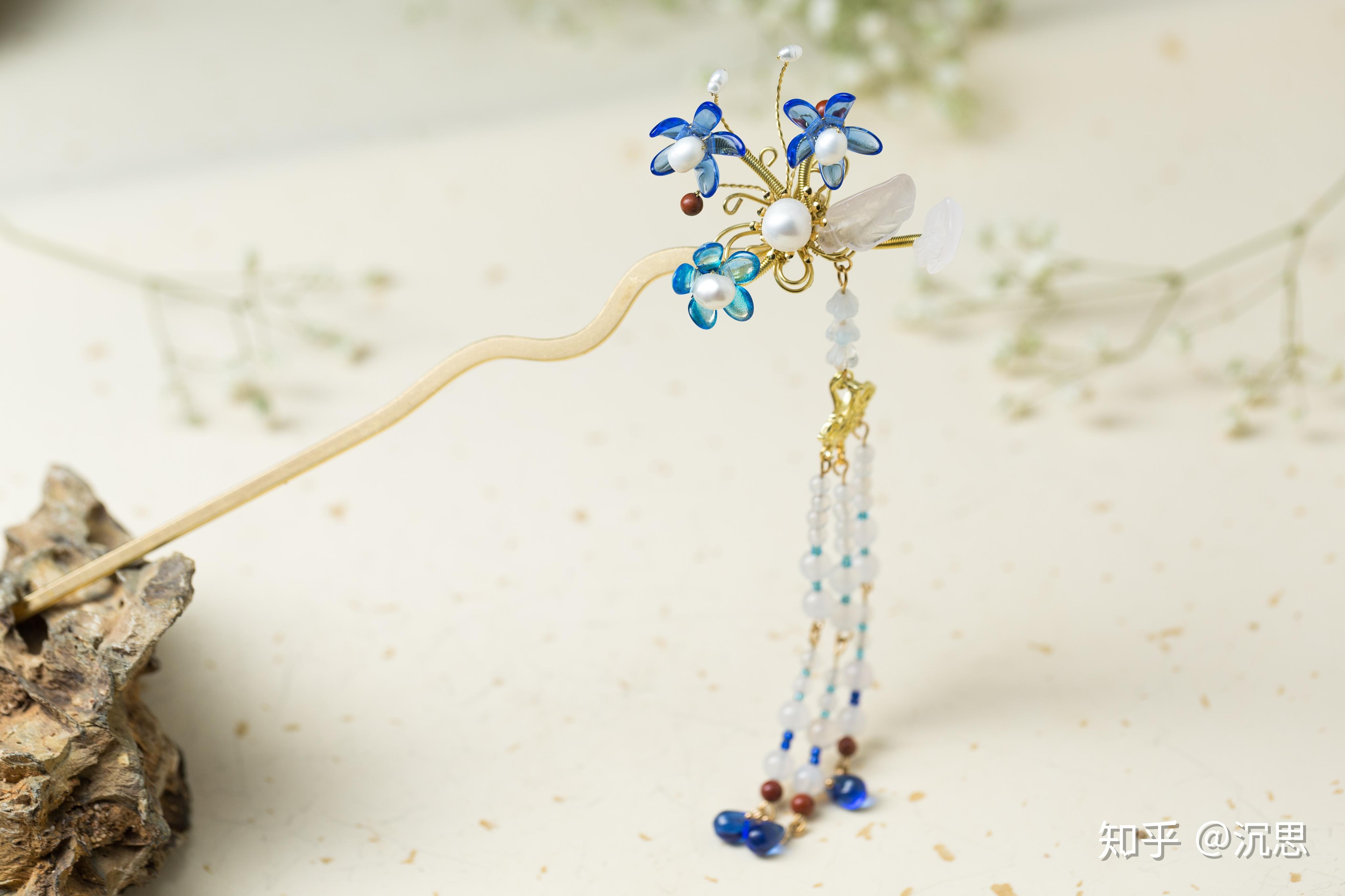 发簪发钗步摇的区别