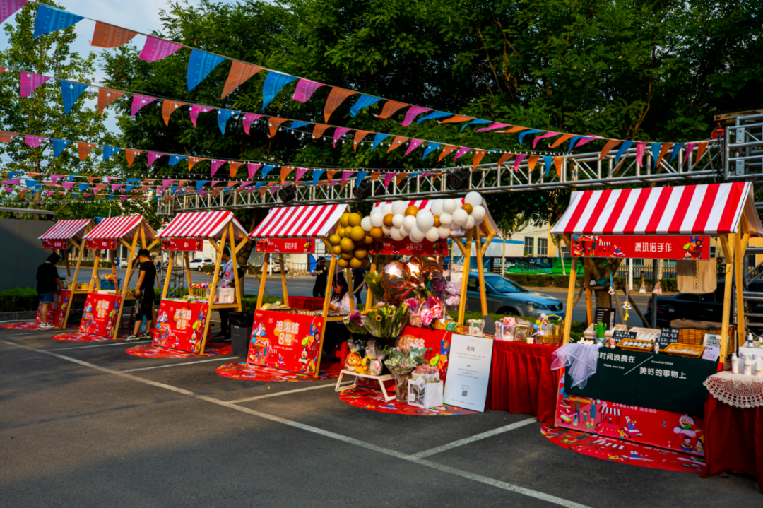 从沧海路8号市集火爆看区域商业需求潜力