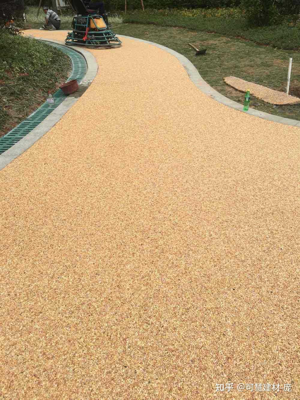 透水胶粘石地面介绍 - 知乎