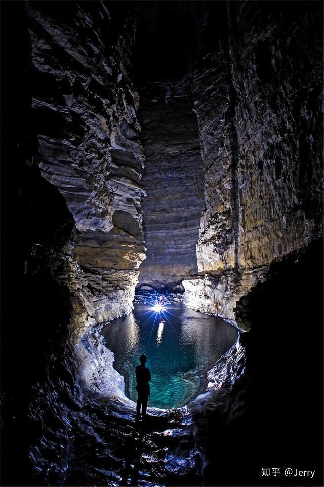 洞穴奇观贵州有一处世界级的洞穴洞里的景观十分罕见
