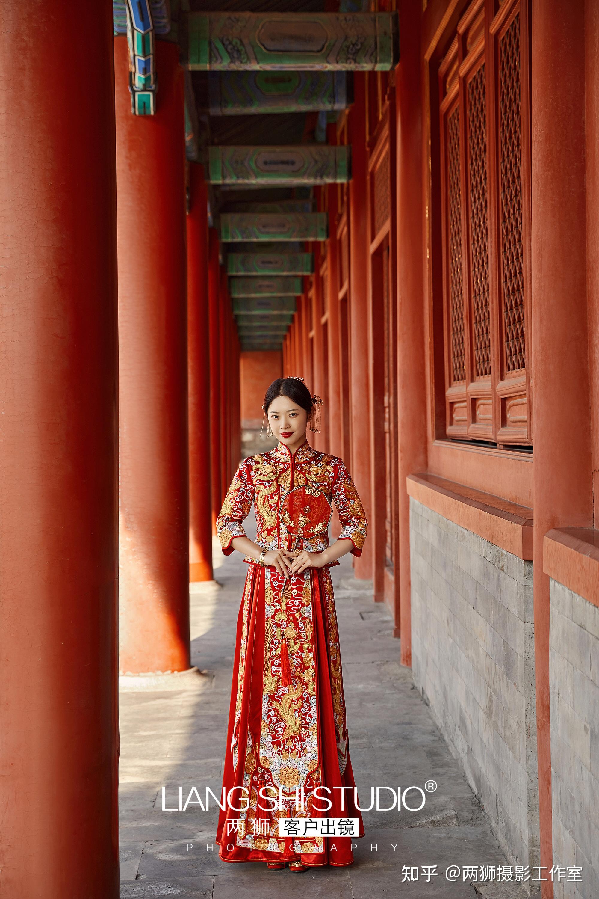 地标:北京外地来拍摄一次即可 \ 中式秀禾服婚纱照 赋予东方新娘无与
