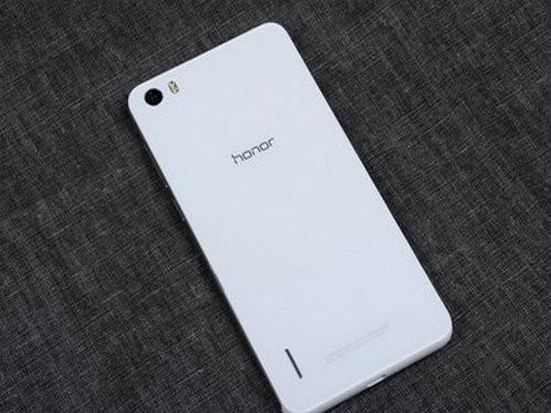 为什么会是荣耀8?