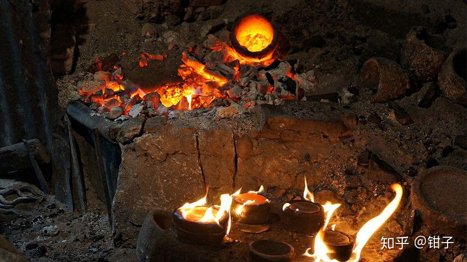 知道陶器是怎样烧制出来的吗