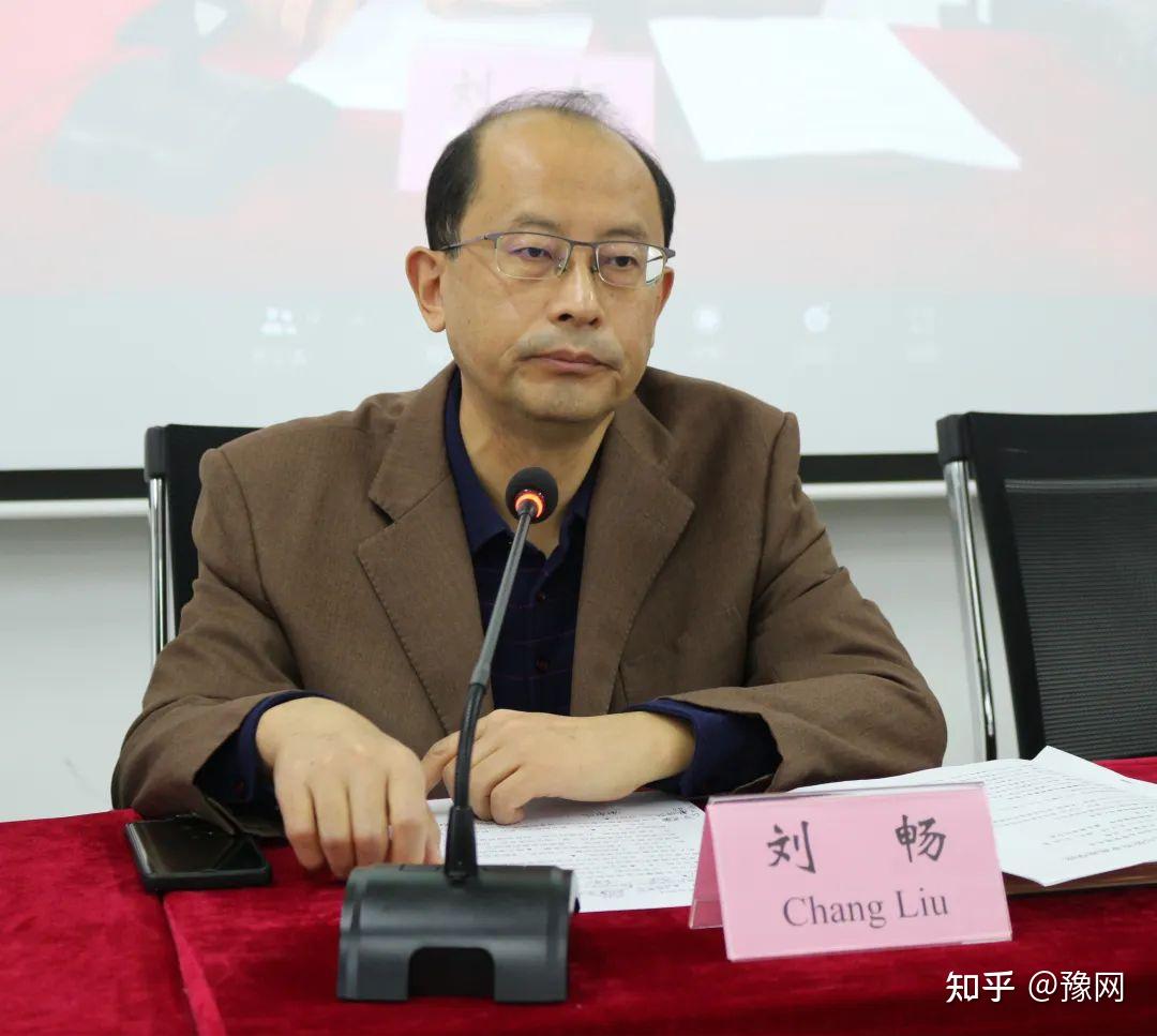 党委书记刘畅提出,要以质量建设为主线,切实引进优质教育资源并加以