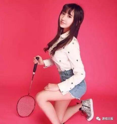 lol美女主播陆雪琪被传猝死直播疼到坐地痛哭vrwatch